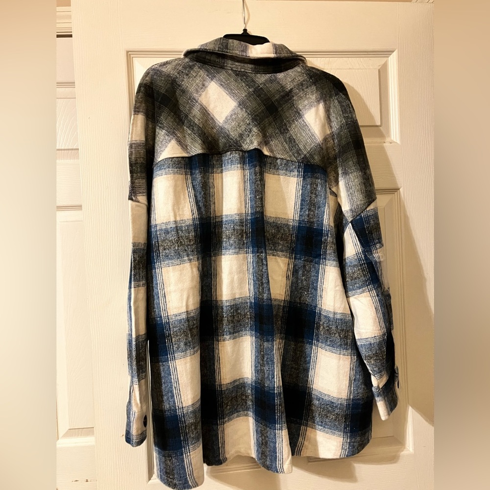 Zenana Flannel Shacket - Picture 3 of 4